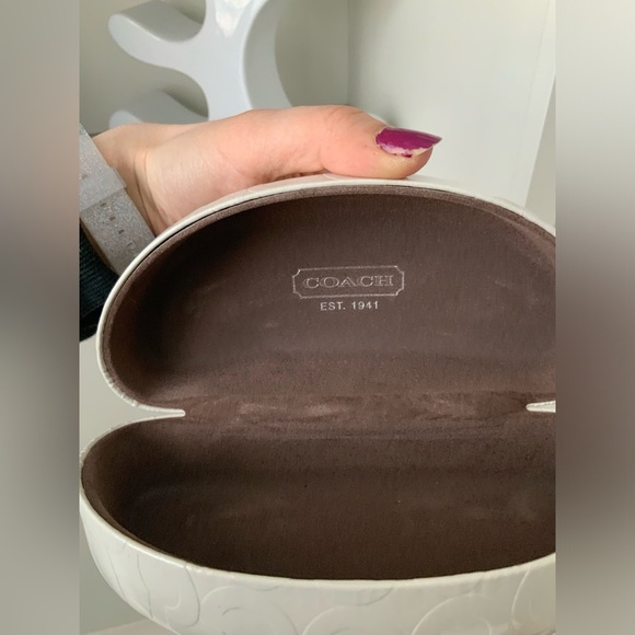 COACH Hardshell White Monogram CC Sunglasses Eyeglasses Protective Case - Picture 6 of 14